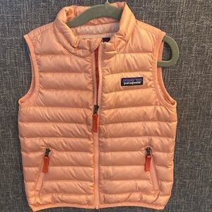 Patagonia- 3T Light Pink Puffer Vest for Kids, Gently Used Condition.